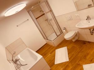 FELIX LIVING 7, Gruppenwohnung mit Oberhausblick, Dachterrasse & Parkplatz
