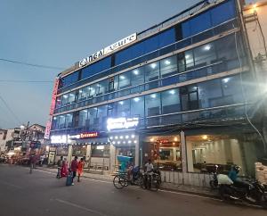 Hotel Ganga Azure@ Har Ki Pauri Road