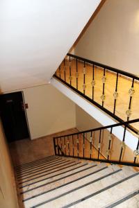 White Crown Apartman ve Yaşam Merkezi