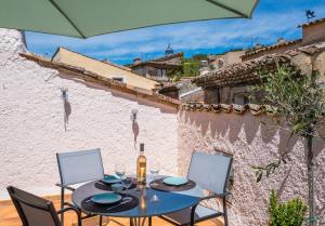 Maisons de vacances Charmante maison de village avec sa terrasse : photos des chambres