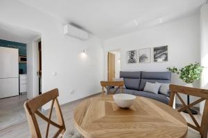 Old Town Apartments Sea View