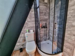 Glamping A frame lake Heated pool