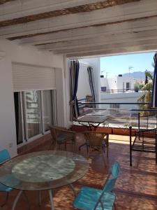 Apartamento dos dormitorios en Urbanizacion Playa de Baria I Vera Almería