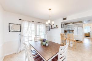 Creating Memories by the Canal