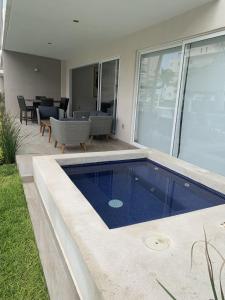 Acapulco Diamante Varadero D001