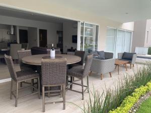 Acapulco Diamante Varadero D001