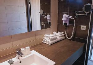 Hotels Le Cheval Blanc : Chambre Double