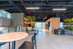 Beautiful Suite in El Poblado, coworking, fast wifi