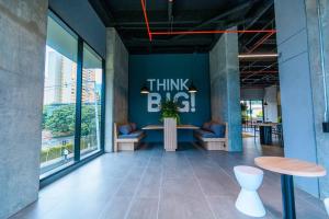 Beautiful Suite in El Poblado, coworking, fast wifi
