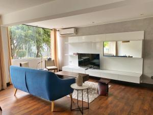 Luxury 2BR in Blas Cerdeña San Isidro