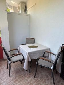 Apartment and rooms JAZ
