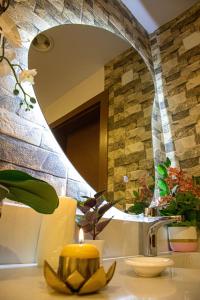 صالة وغرفتين نوم دخـول ذاتي