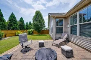 Cozy South Carolina Retreat with Patio and Fireplace! - Исли