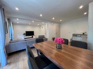 Ferienhaus am blauen Wasser