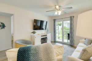 Walk to Beach! Gulf Shores Escape with Indoor Pool