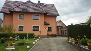 Ferienwohnung ILSENHOF - Laußnitz