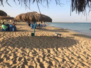 شاليه فندقي ڤيو البحر Ain sokhna-families& married only