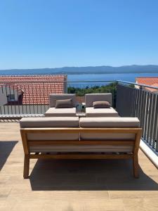 Harmony suites