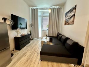 Oskar Wilde - luxury accommodation in Stará Lubovňa - Balcony - Kitchen - Parking