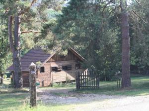 Chalets Snug Chalet in Turquestein Blancrupt with Fenced Garden : photos des chambres