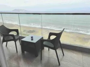 departamento en magdalena vista al mar con balcón - Лима