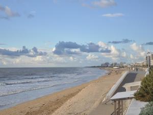 Appartement rénové 4 pers avec parking privé à Saint Hilaire de Riez - FR-1-323-258