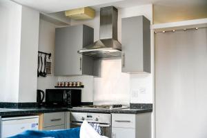 Birmingham City Centre Flat with Balcony