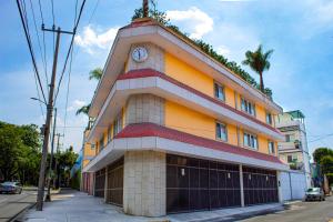 La Casa del Reloj - Zona de Hospitales