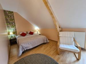 Maisons de vacances Gite Communaute de communes Brenne - Val de Creuse-Rosnay, 3 pieces, 4 personnes - FR-1-591-545 : photos des chambres