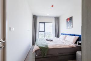 2 bedrooms -1 living room and 1 bathroom - swimming pool