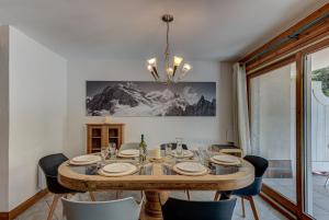 Apartment Villa Vallet 1, Alpes Agency, Chamonix Old Town, Sleeps 6