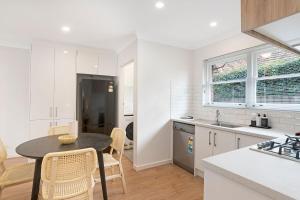 Prime Location 2 Bed Renovated in Royston Park