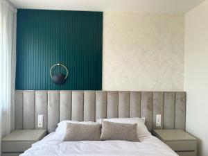 Luxury Apartment Aquamarine