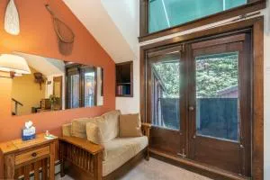 Manitou Lodge 8 by Alpine Lodging Telluride - Ouray