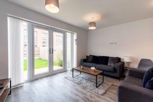 Saxelbye House - Cosy 3 Bed Home near City Centre