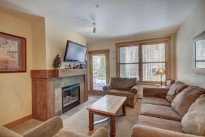 1 Bedroom Condo At The Springs In River Run Village