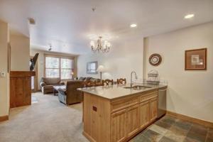 1 Bedroom Condo At The Springs In River Run Village