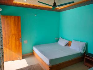Shree Neelkanth Resort