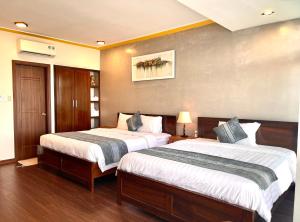 Phòng Đôi Loại Sang Hướng Sông (Deluxe Double River View)