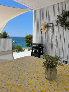 BUQEZ ECO RESORT - Beach Villas 2 and 8 - Seaview, new wifi! - Drage