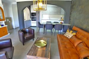 R1358 La Hacienda 10 A