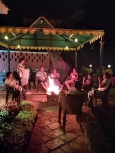 Sara green Valley Farm