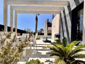 Cape villa in Cabo de Roig by Perfectly Rentals