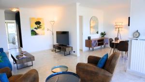 Cannes Marina, T3 vue Mer, Piscine, By Palmazur