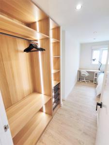 Aljarafe Central Square - by Pro Apartments