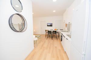 For You Rentals Cozy and charming 3-bedroom apartment TEMPORAL in Madrid ASO180