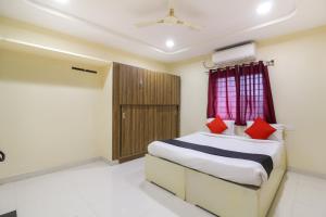 Hotel O by OYO Hitech inn