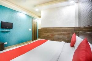 Hotel O Trish Inn