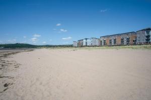 Swn Y Mor - 4 Bedroom Holiday Home - Llanelli