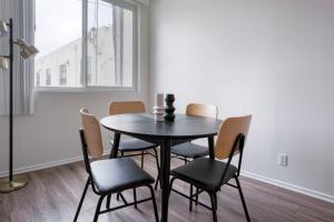 Beverly Hills 1br w pool gym nr restaurants LAX-1082